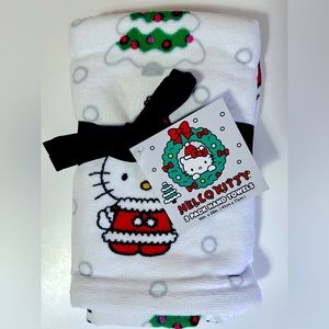 Hello Kitty 2-Pack Christmas Hand Towels Kawaii Holidays Snowing Trees Santa